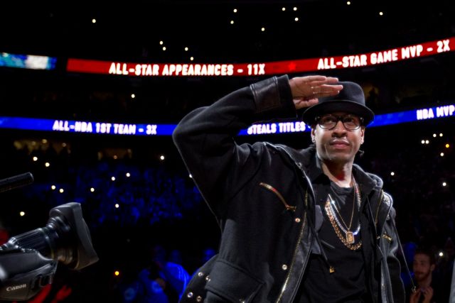 Ο καλός Αντετοκούνμπο και η φανέλα του Αϊβερσον